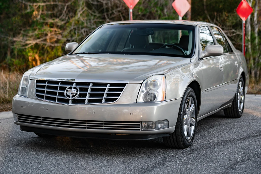 2007 Cadillac DTS - Image 6 of 31
