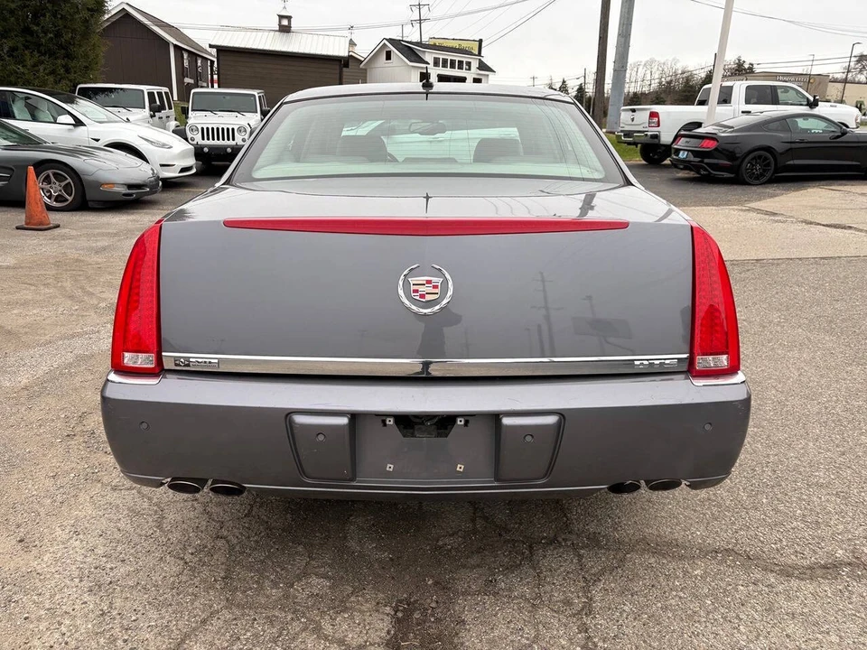 2007 Cadillac DTS - Image 4 of 12