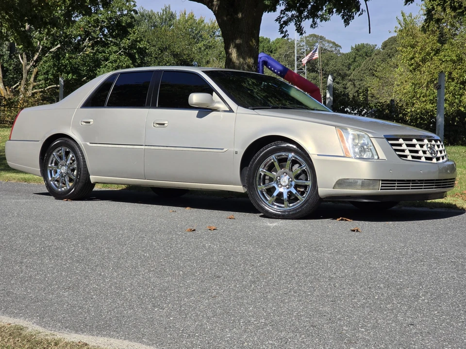 2007 Cadillac DTS - Image 20 of 31