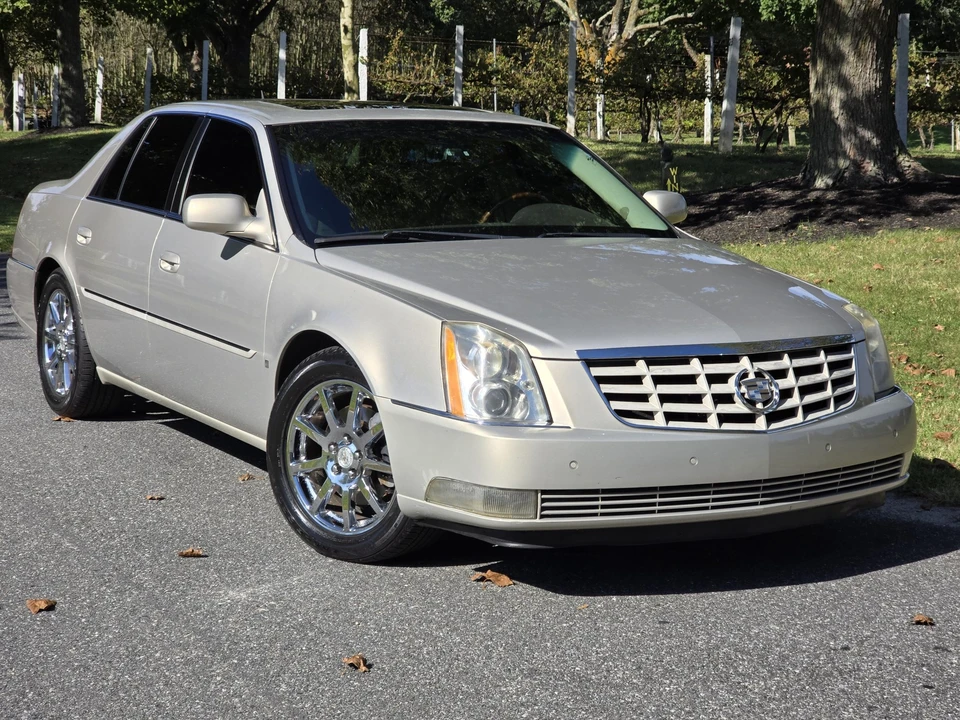 2007 Cadillac DTS - Image 16 of 31