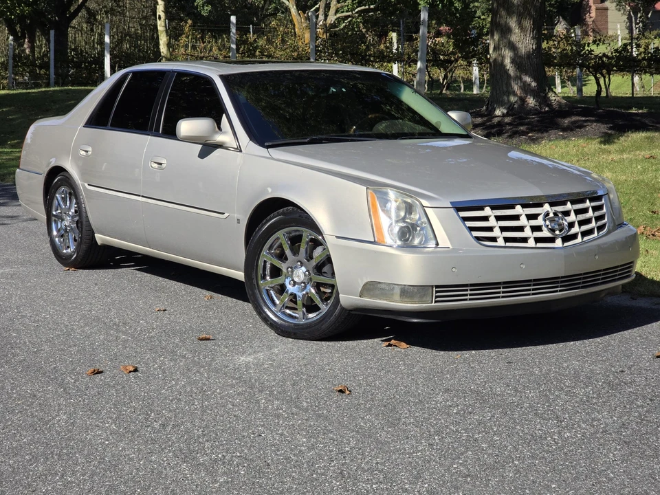 2007 Cadillac DTS - Image 18 of 31