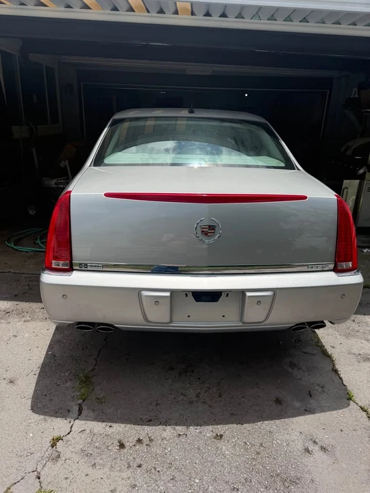 2007 Cadillac DTS - Image 7 of 15