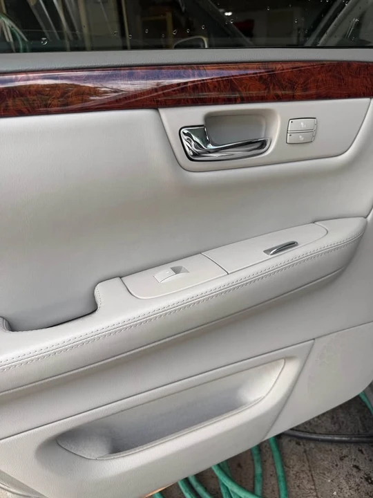 2007 Cadillac DTS - Image 9 of 15