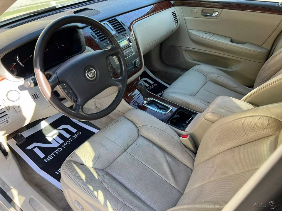 2007 Cadillac DTS - Image 13 of 21