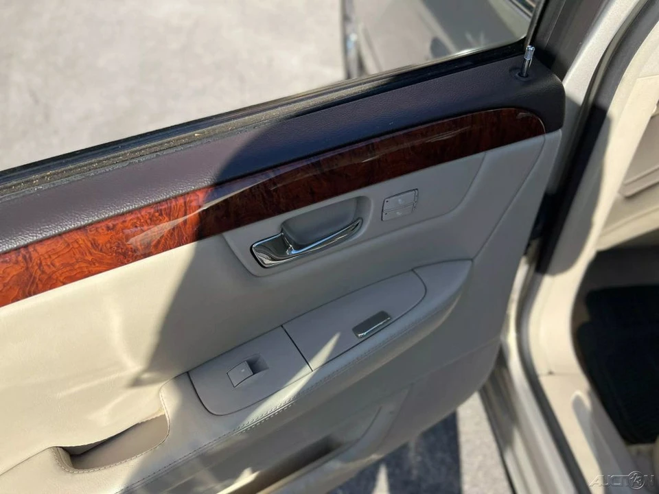 2007 Cadillac DTS - Image 16 of 21