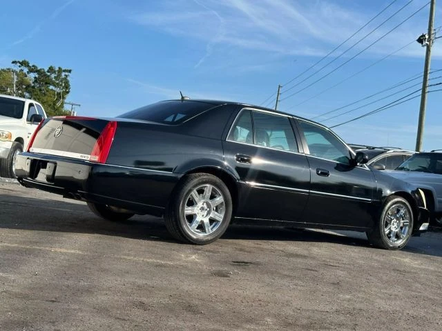2007 Cadillac DTS - Image 3 of 12