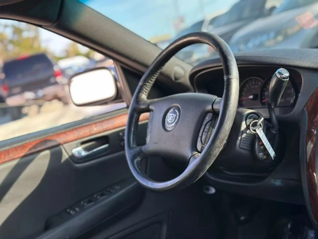 2007 Cadillac DTS - Image 10 of 12