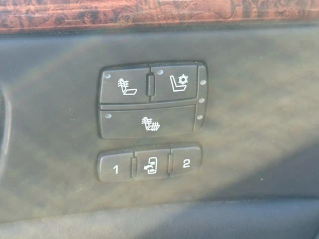2007 Cadillac DTS - Image 15 of 16