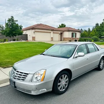 2007 Cadillac DTS Sedan 4D
