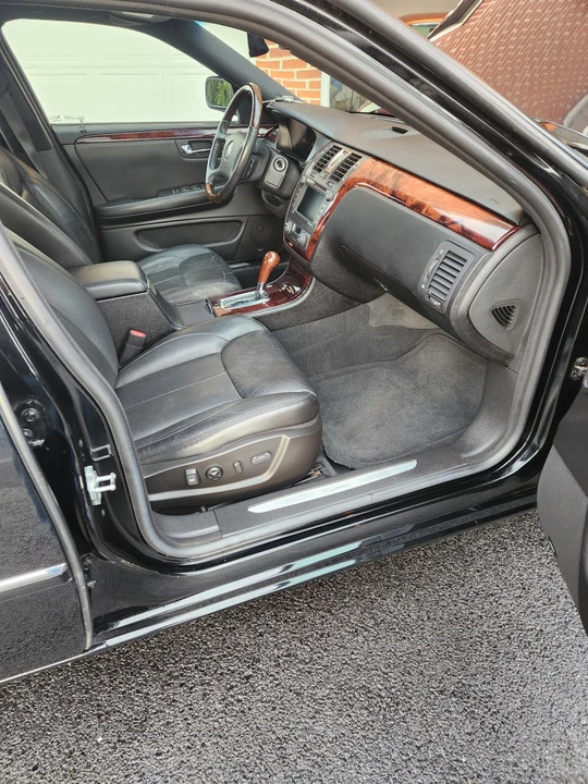 2007 Cadillac DTS - Image 16 of 18