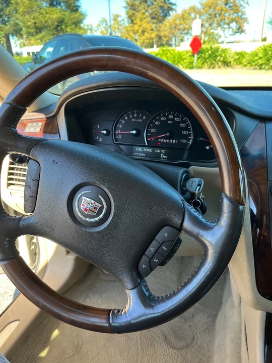2007 Cadillac DTS - Image 15 of 21