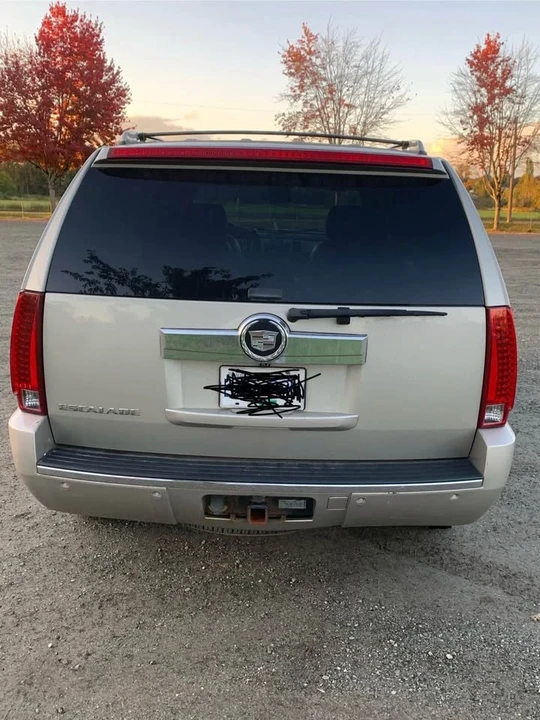 2007 Cadillac Escalade & EXT 3rd Gen - Image 5 of 10