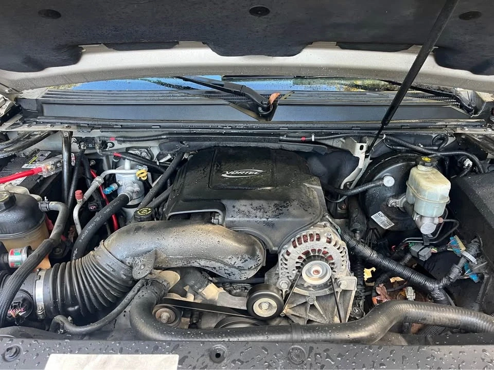 2007 Cadillac Escalade & EXT 3rd Gen - Image 2 of 10
