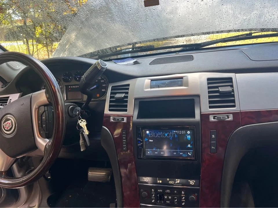 2007 Cadillac Escalade & EXT 3rd Gen - Image 9 of 10