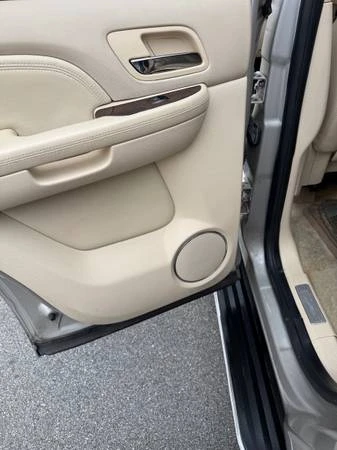 2007 Cadillac Escalade & EXT 3rd Gen - Image 9 of 16