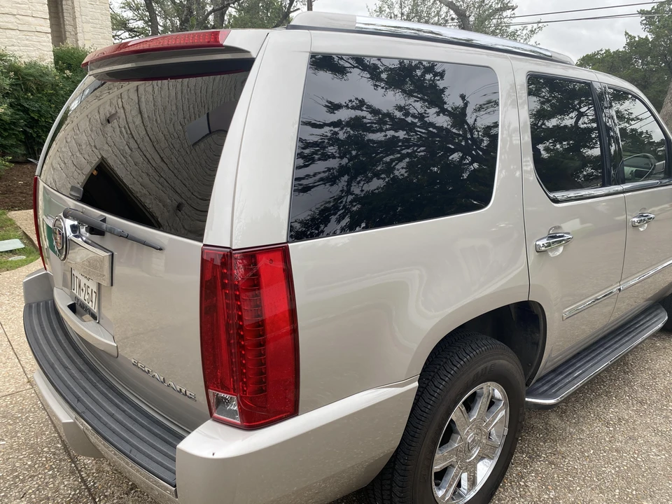 2007 Cadillac Escalade & EXT 3rd Gen - Image 27 of 31