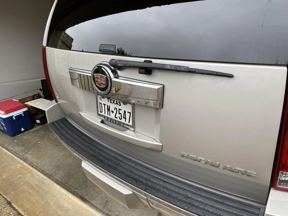2007 Cadillac Escalade & EXT 3rd Gen - Image 24 of 31
