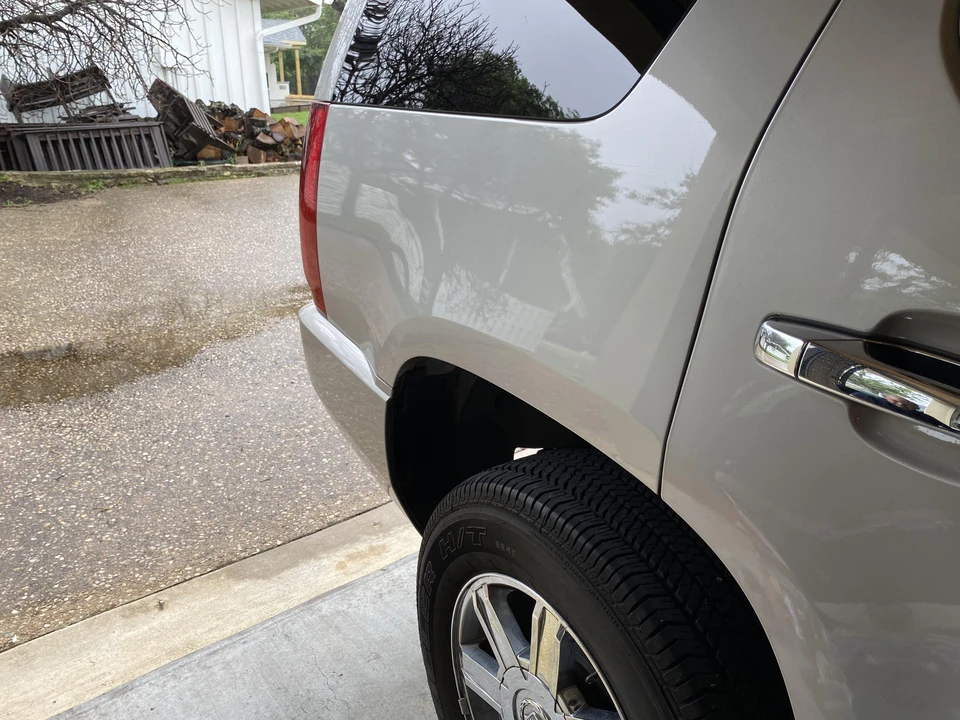 2007 Cadillac Escalade & EXT 3rd Gen - Image 28 of 31