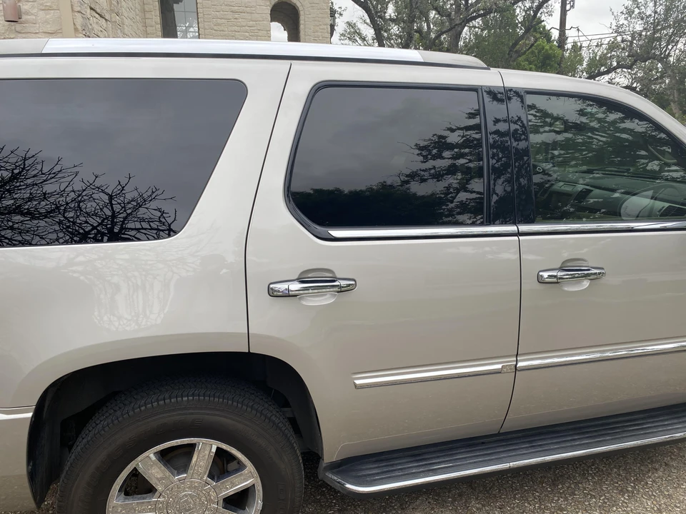 2007 Cadillac Escalade & EXT 3rd Gen - Image 29 of 31