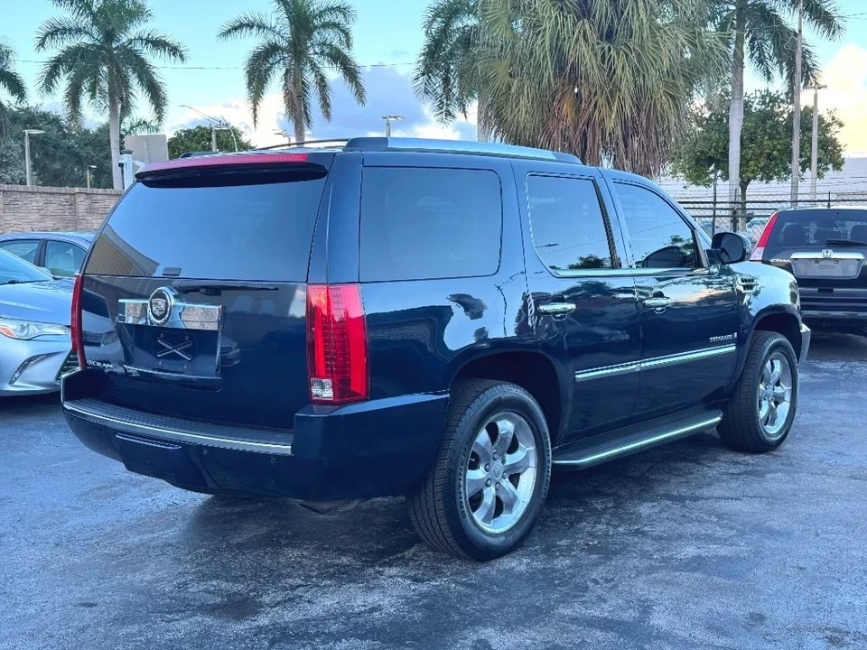 2007 Cadillac Escalade & EXT 3rd Gen - Image 16 of 21