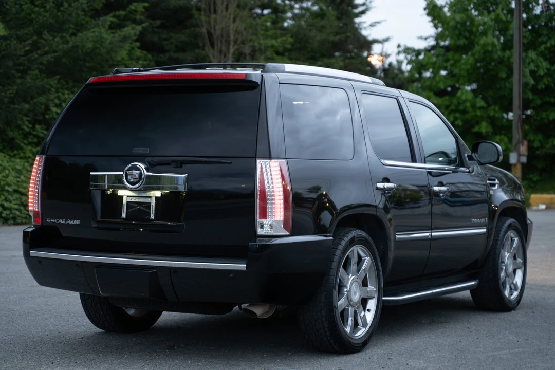 2007 Cadillac Escalade & EXT 3rd Gen - Image 18 of 31