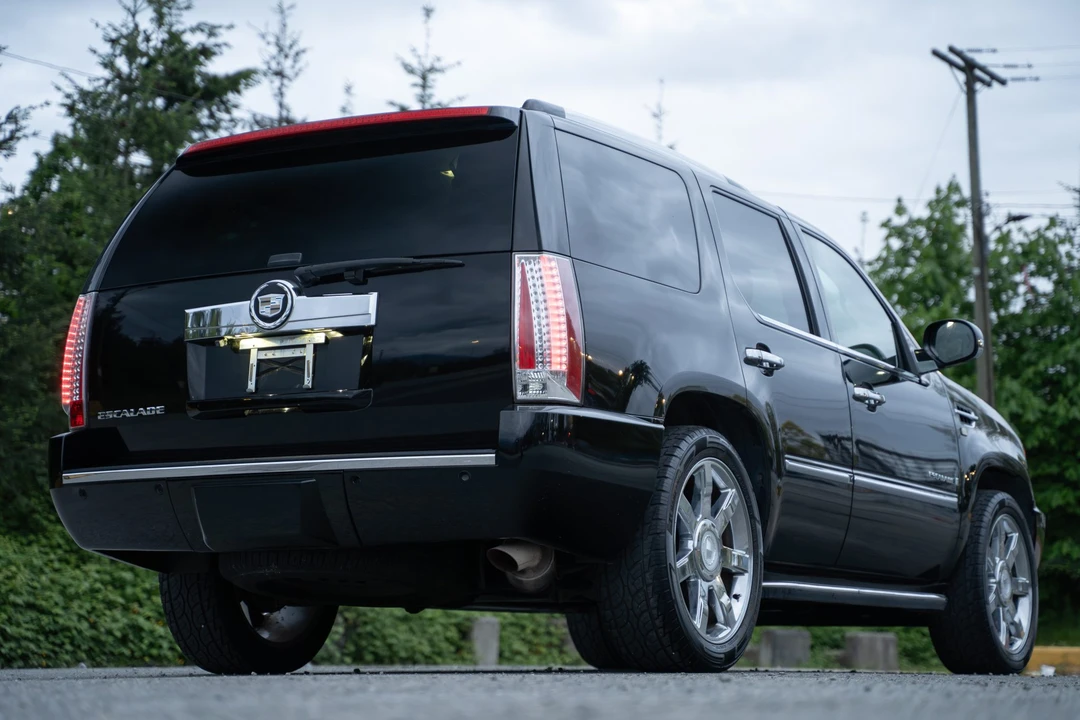 2007 Cadillac Escalade & EXT 3rd Gen - Image 19 of 31