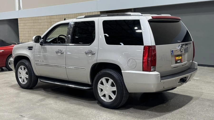 2007 Cadillac Escalade & EXT 3rd Gen - Image 3 of 9