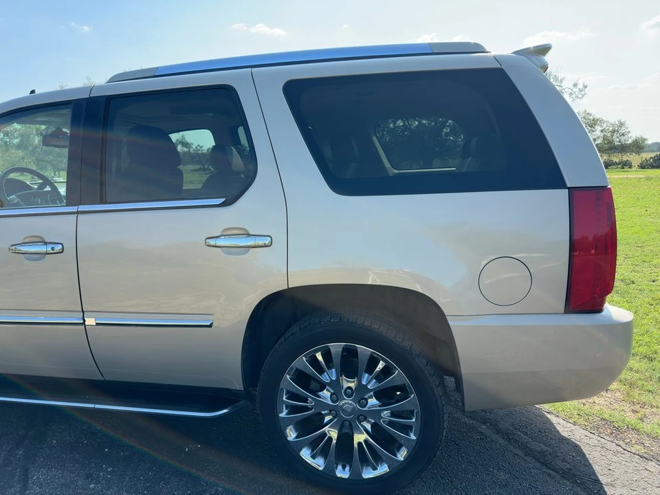 2007 Cadillac Escalade & EXT 3rd Gen - Image 6 of 12