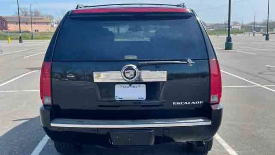 2007 Cadillac Escalade & EXT 3rd Gen - Image 5 of 15