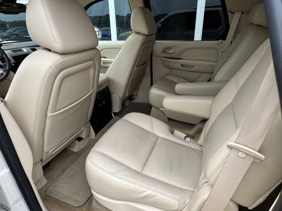 2007 Cadillac Escalade & EXT 3rd Gen - Image 9 of 13