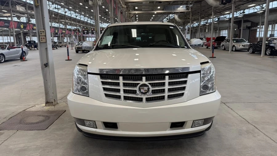 2007 Cadillac Escalade & EXT 3rd Gen - Image 3 of 9