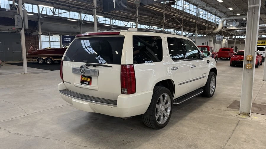 2007 Cadillac Escalade & EXT 3rd Gen - Image 2 of 9