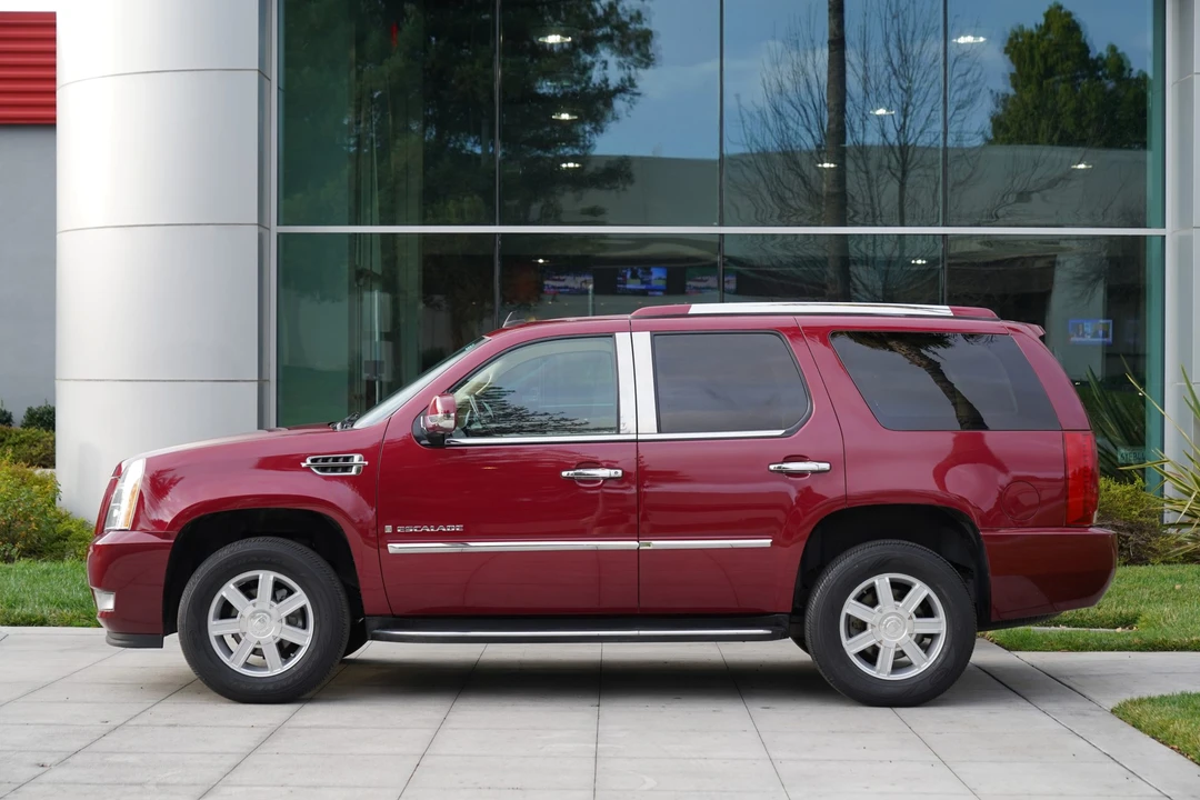 2007 Cadillac Escalade & EXT 3rd Gen - Image 5 of 31
