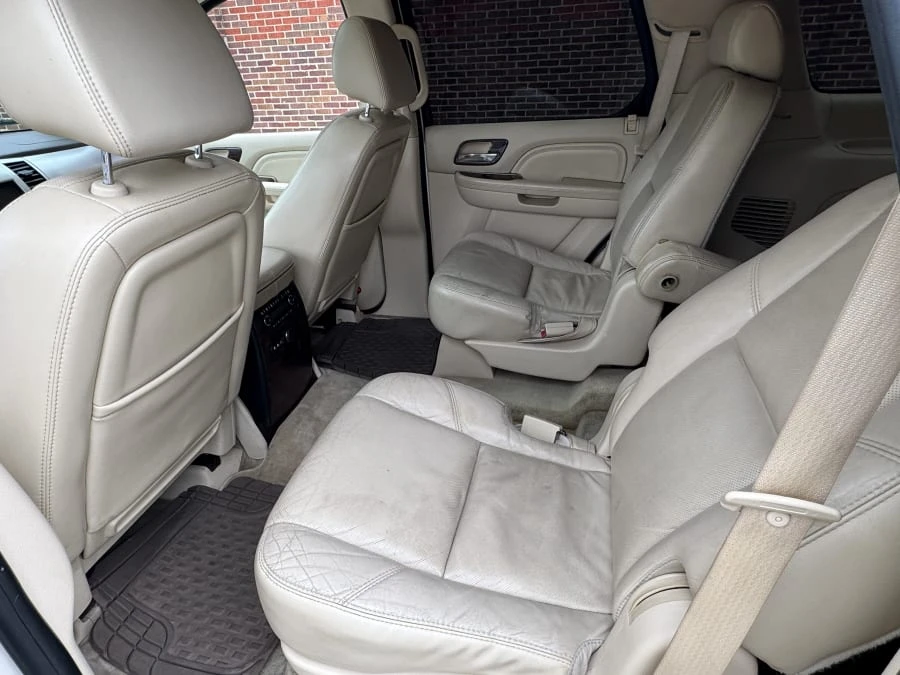 2007 Cadillac Escalade & EXT 3rd Gen - Image 7 of 10
