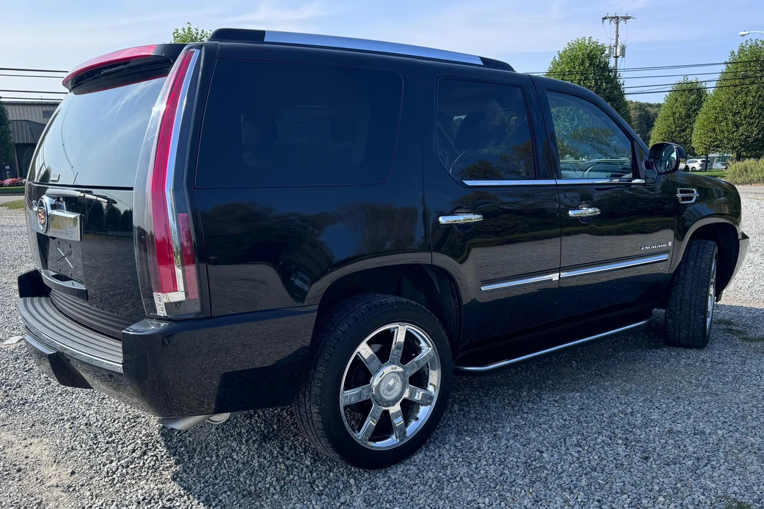 2007 Cadillac Escalade & EXT 3rd Gen - Image 4 of 31