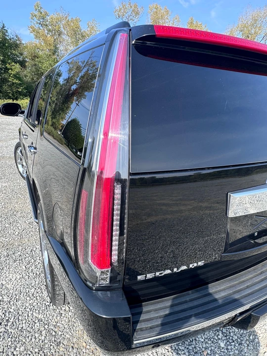 2007 Cadillac Escalade & EXT 3rd Gen - Image 14 of 31