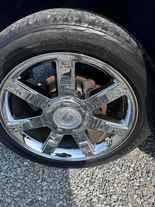 2007 Cadillac Escalade & EXT 3rd Gen - Image 18 of 31