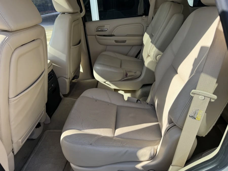 2007 Cadillac Escalade & EXT 3rd Gen - Image 8 of 9