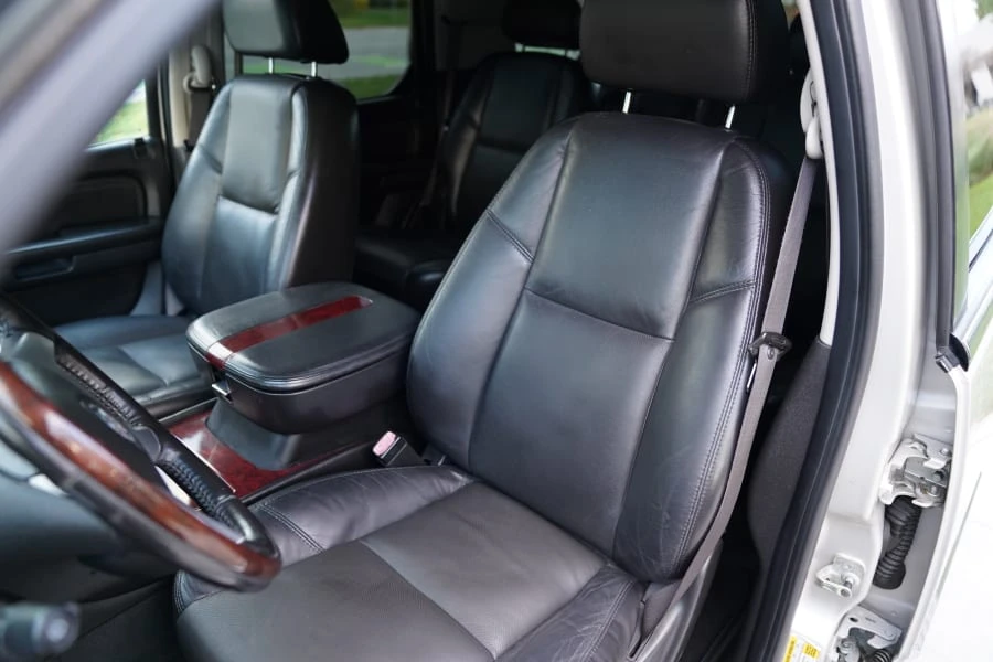 2007 Cadillac Escalade & EXT 3rd Gen - Image 11 of 19