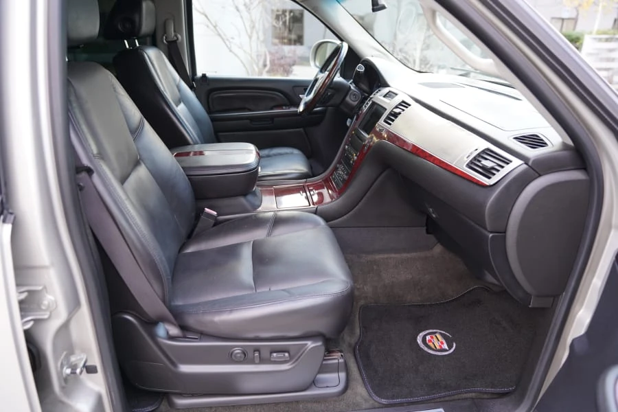 2007 Cadillac Escalade & EXT 3rd Gen - Image 11 of 18