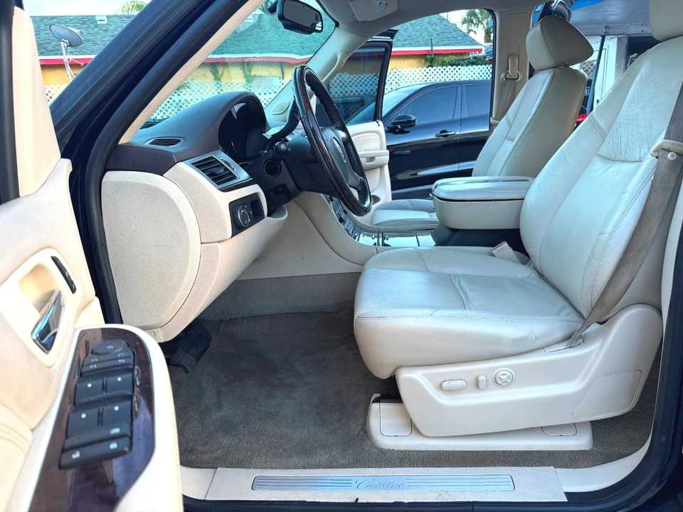 2007 Cadillac Escalade & EXT 3rd Gen - Image 21 of 21
