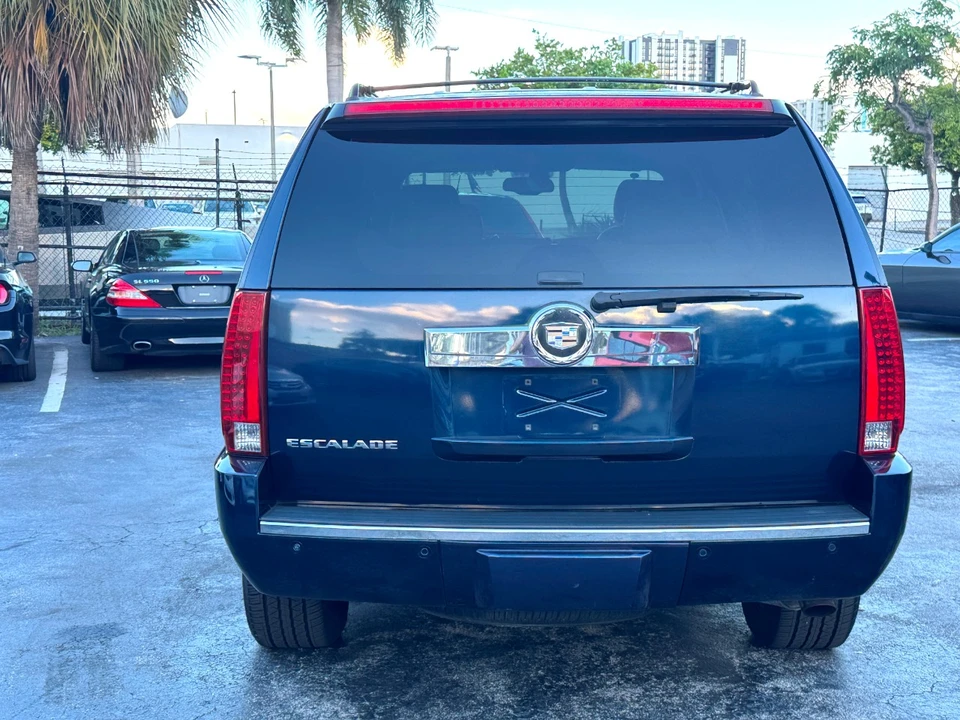 2007 Cadillac Escalade & EXT 3rd Gen - Image 10 of 12