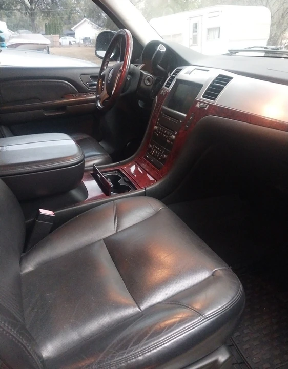 2007 Cadillac Escalade & EXT 3rd Gen - Image 8 of 14