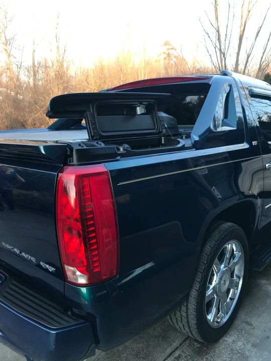 2007 Cadillac Escalade & EXT 3rd Gen - Image 20 of 21