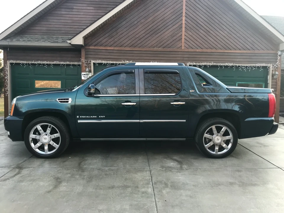 2007 Cadillac Escalade & EXT 3rd Gen - Image 18 of 21