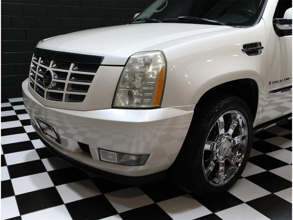 2007 Cadillac Escalade & EXT 3rd Gen - Image 7 of 31