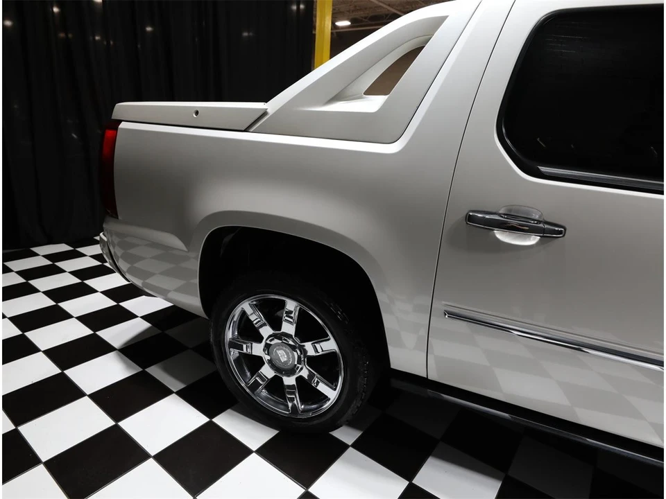 2007 Cadillac Escalade & EXT 3rd Gen - Image 16 of 31