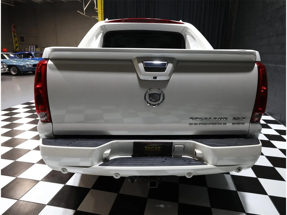 2007 Cadillac Escalade & EXT 3rd Gen - Image 18 of 31