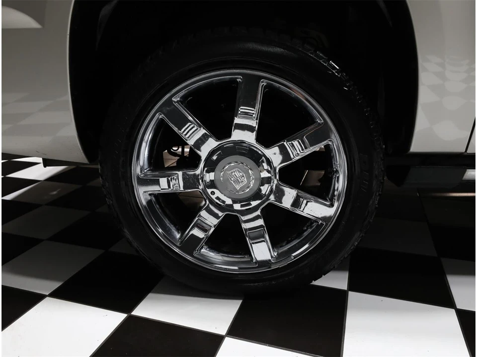 2007 Cadillac Escalade & EXT 3rd Gen - Image 30 of 31