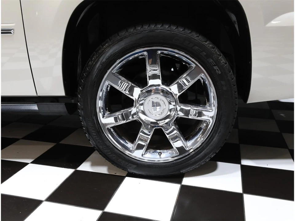 2007 Cadillac Escalade & EXT 3rd Gen - Image 27 of 31